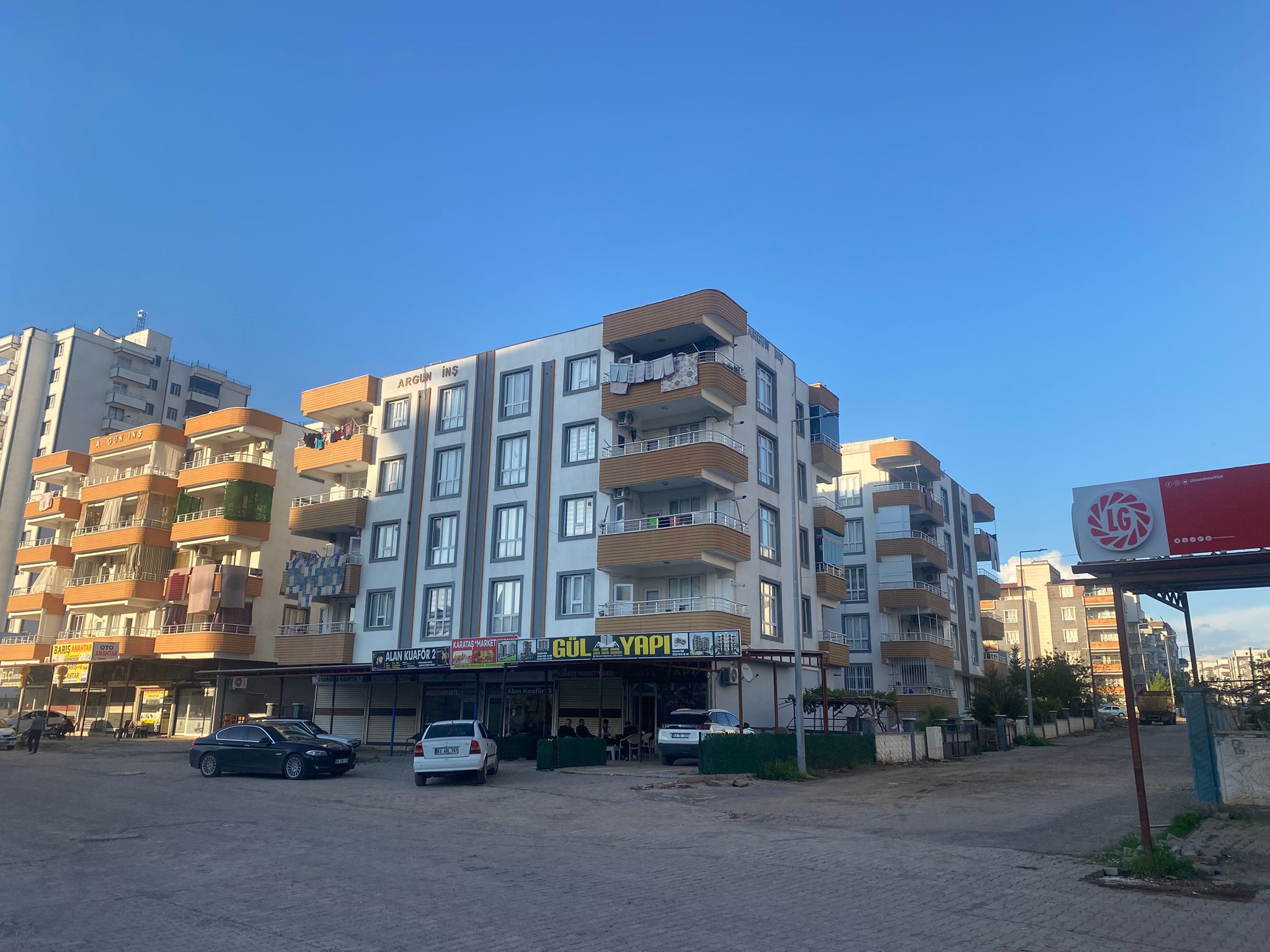 SİVEREK şirinkuyu mahallesi 30 adet daire 3 blok teslimat 2019